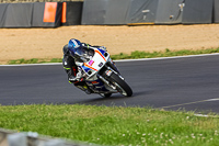 brands-hatch-photographs;brands-no-limits-trackday;cadwell-trackday-photographs;enduro-digital-images;event-digital-images;eventdigitalimages;no-limits-trackdays;peter-wileman-photography;racing-digital-images;trackday-digital-images;trackday-photos